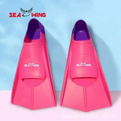 Swimming training with fins wrapped around the feet design