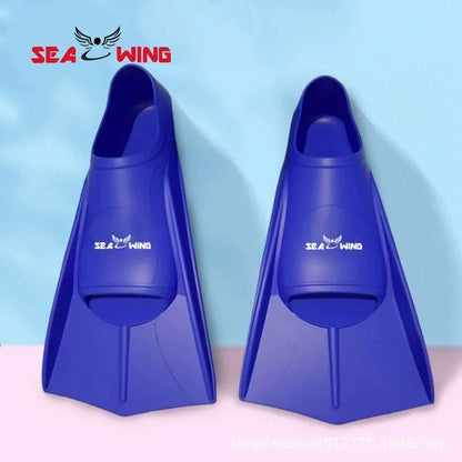 Swimming training with fins wrapped around the feet design